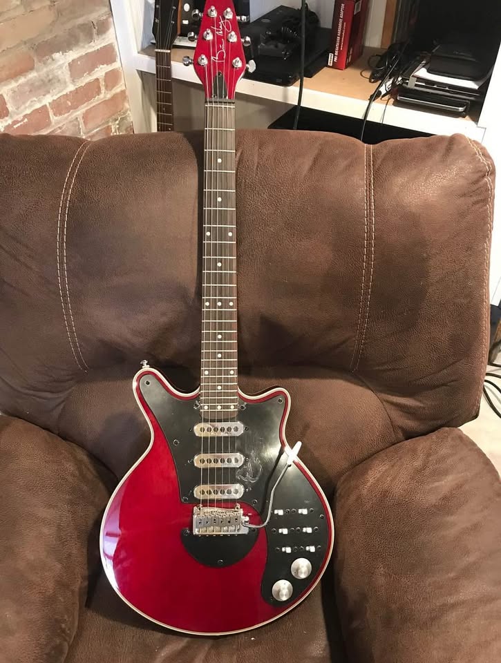 Brian May Guitars Red Special 